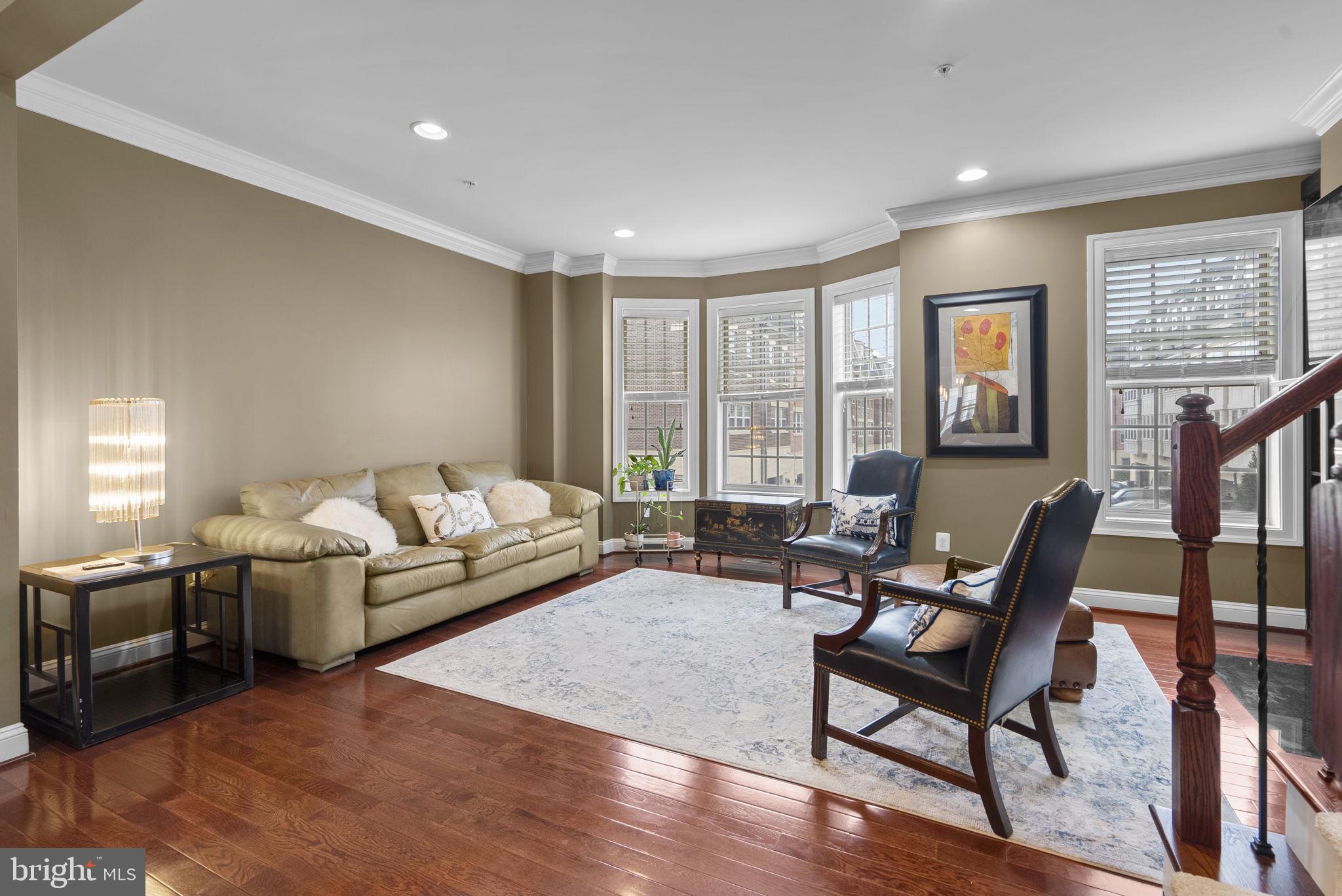 POTOMAC OVERLOOK CONDO - Residential