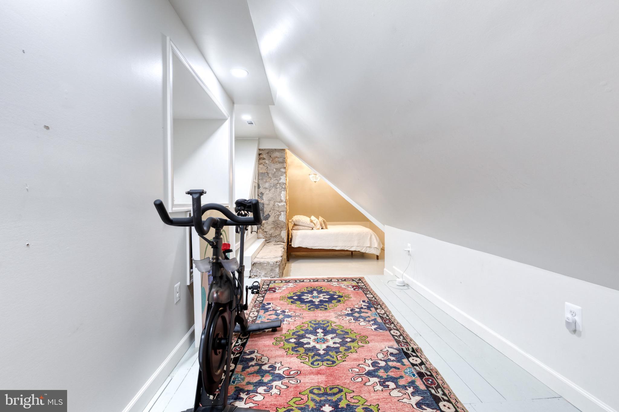 GREATER HOMELAND HISTORIC DISTRICT - Residential