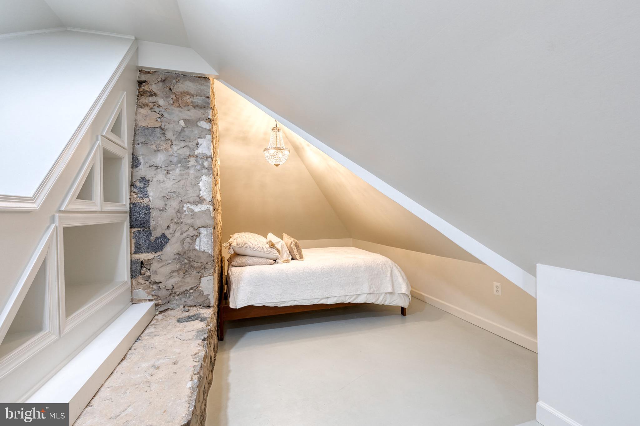 GREATER HOMELAND HISTORIC DISTRICT - Residential