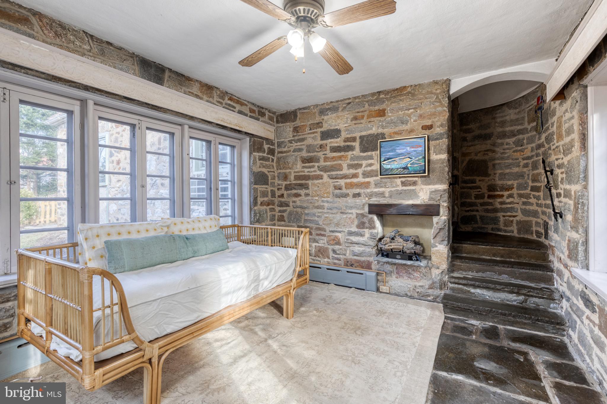 GREATER HOMELAND HISTORIC DISTRICT - Residential