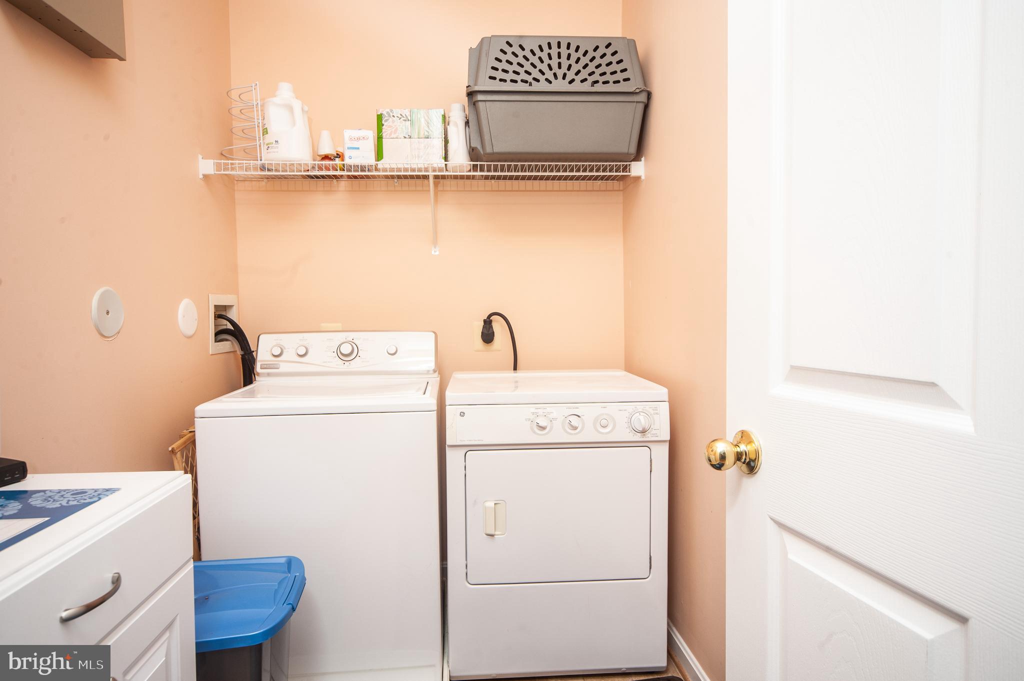 HOPEWELL POINTE - Residential