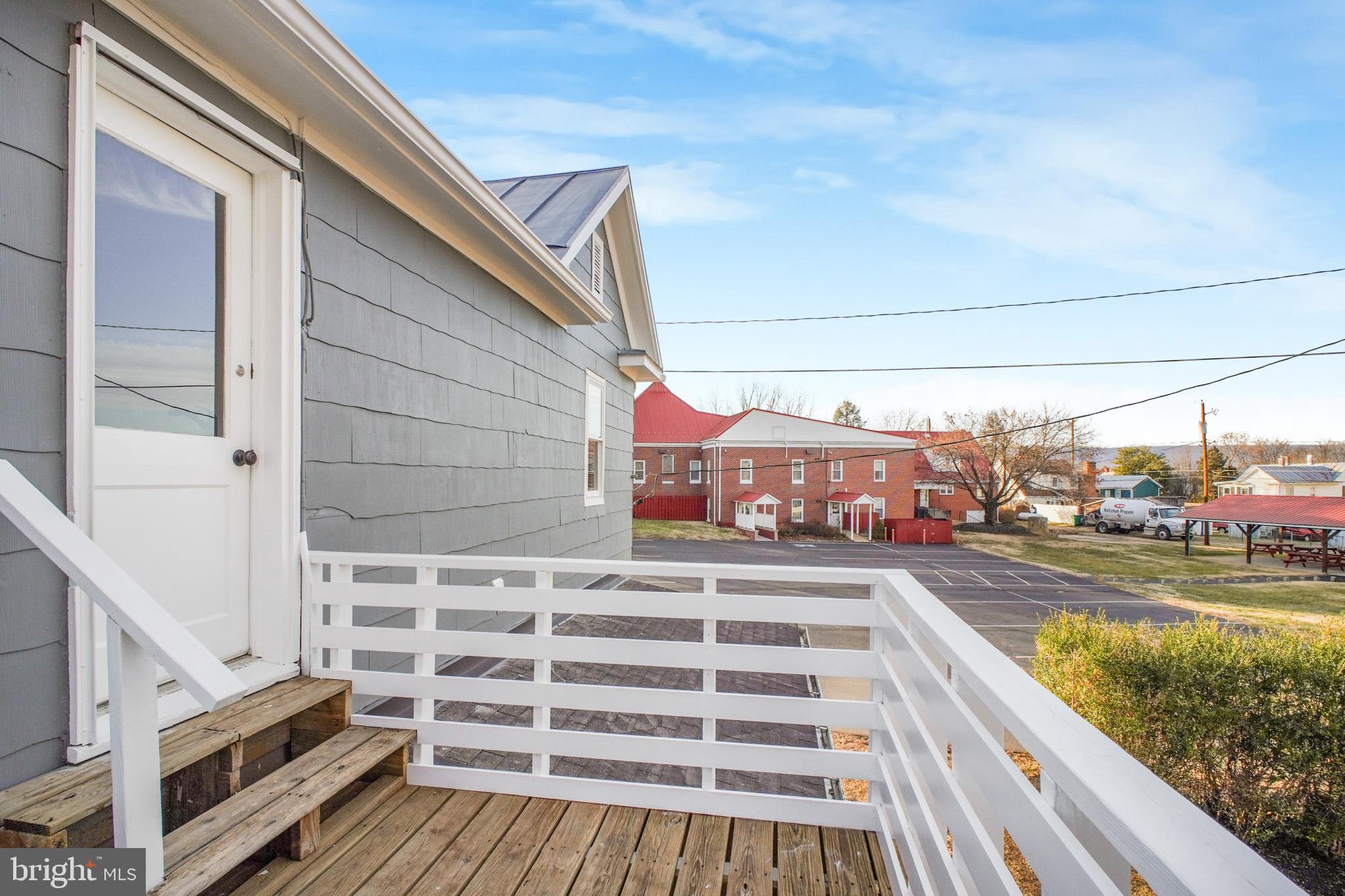 LURAY DOWNTOWN - Residential