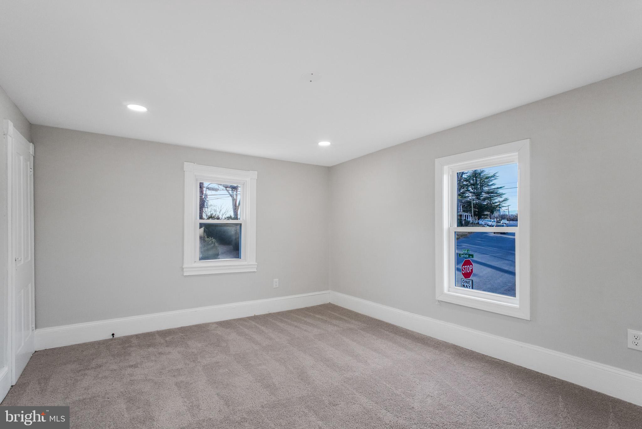 LURAY DOWNTOWN - Residential