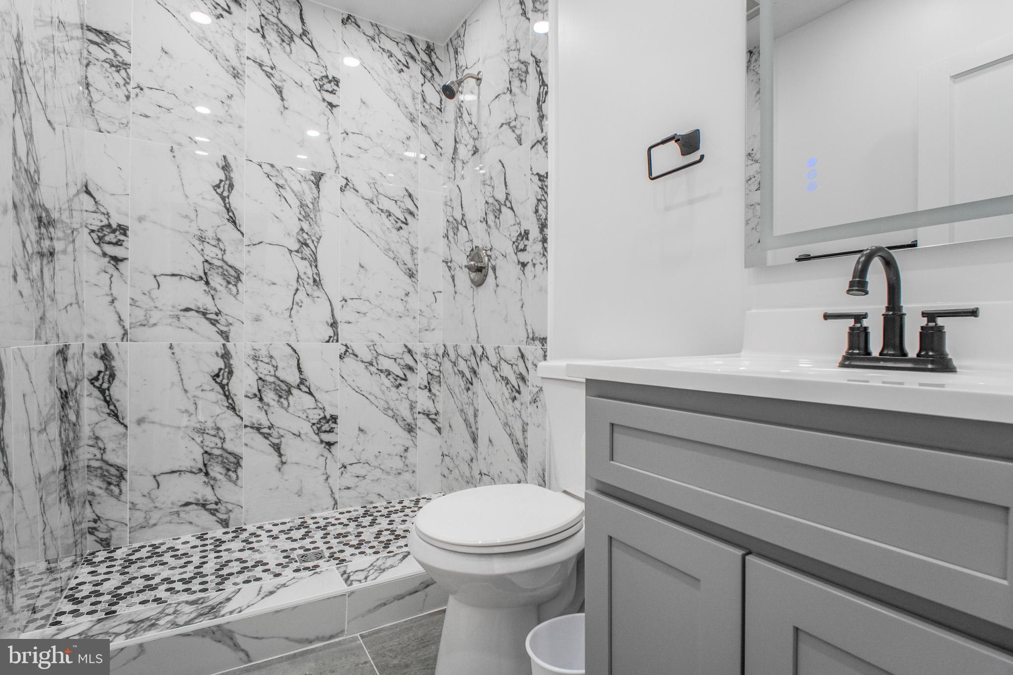 LURAY DOWNTOWN - Residential