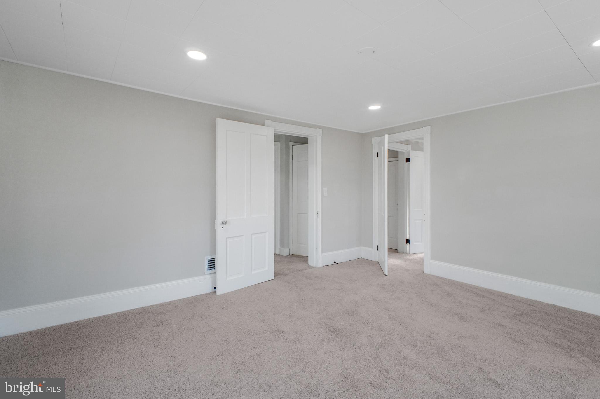 LURAY DOWNTOWN - Residential