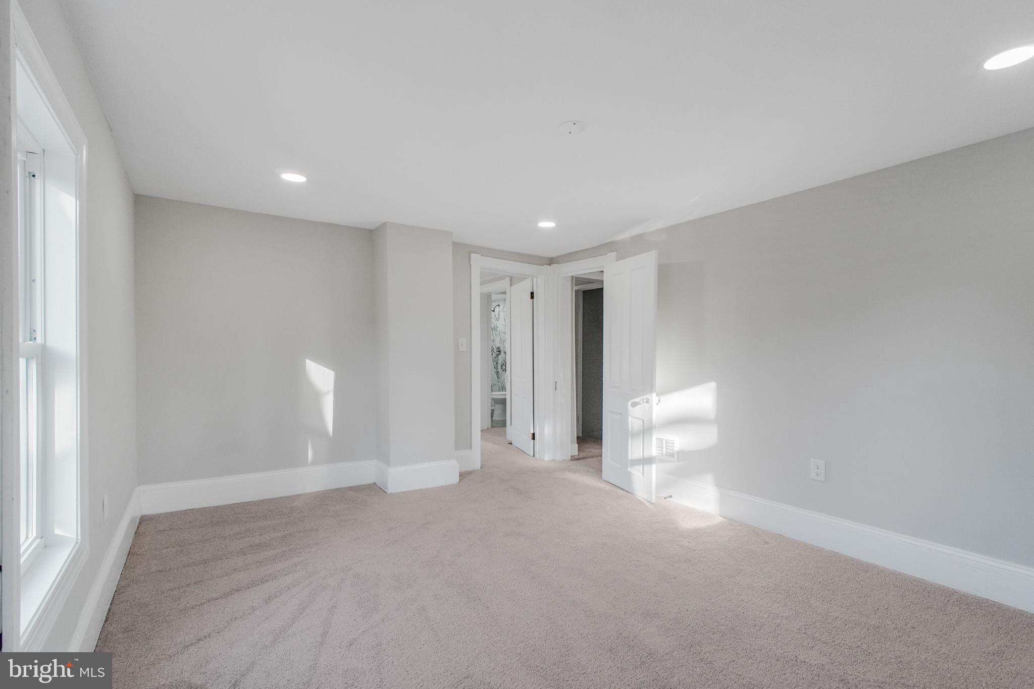 LURAY DOWNTOWN - Residential