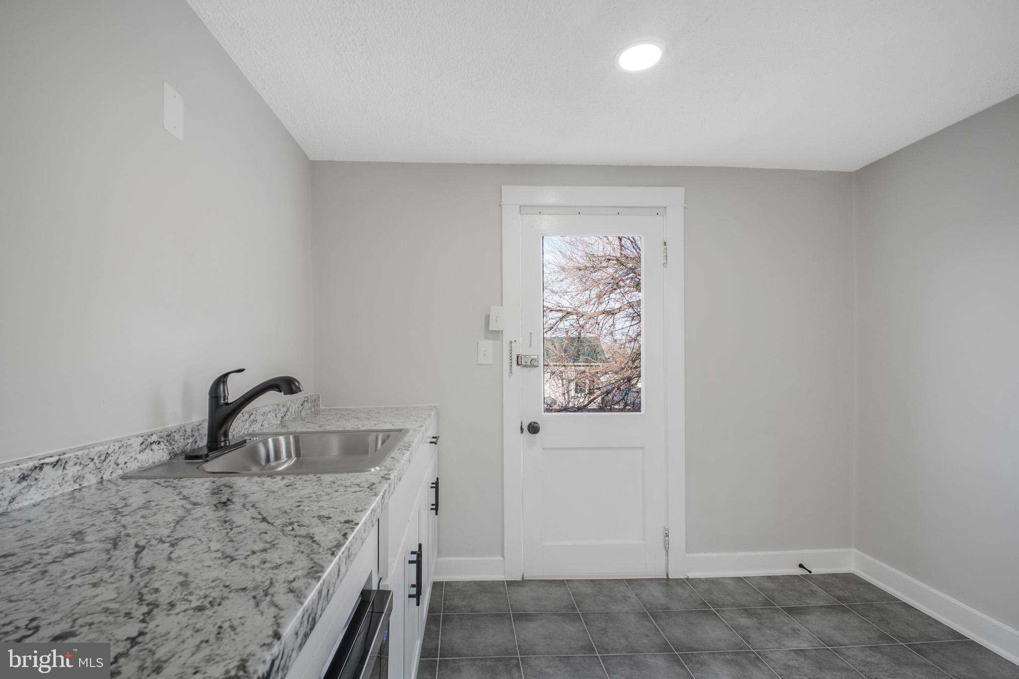 LURAY DOWNTOWN - Residential