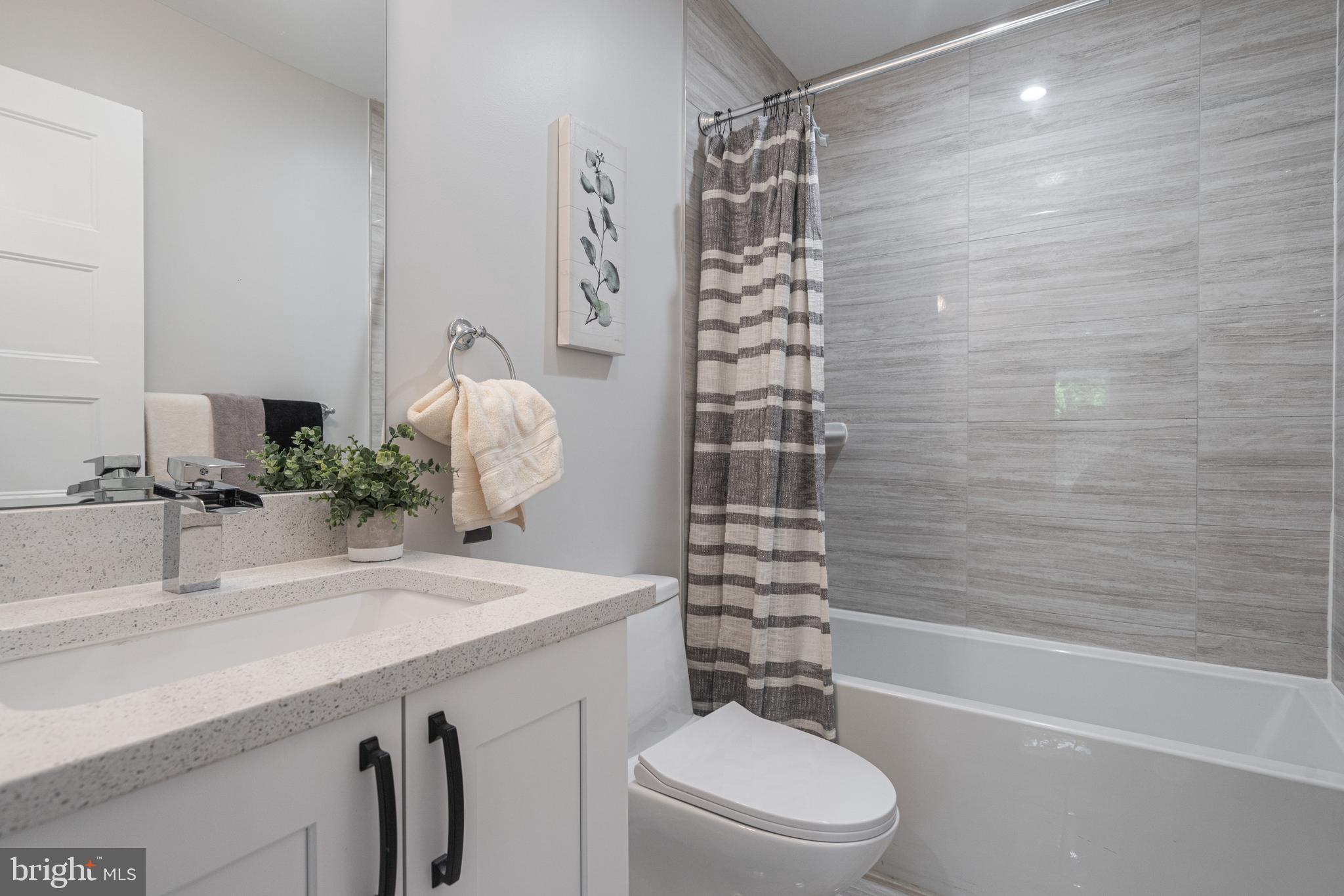 TURKEY POINT - Residential