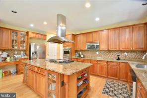 3508 GERMAINIA COURT