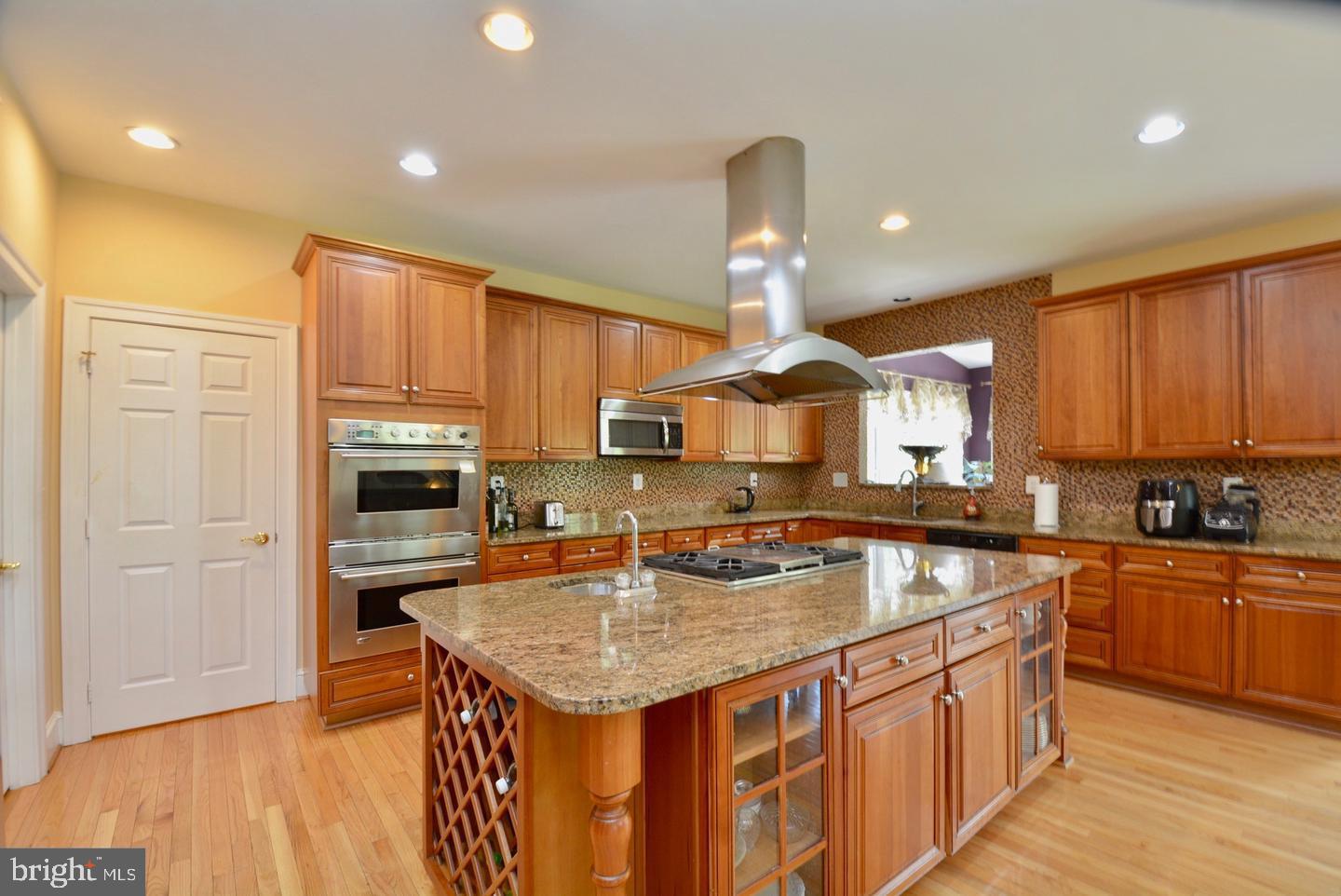 3508 GERMAINIA COURT