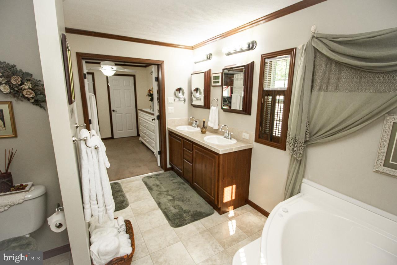 HIGHLAND ESTATES - Residential