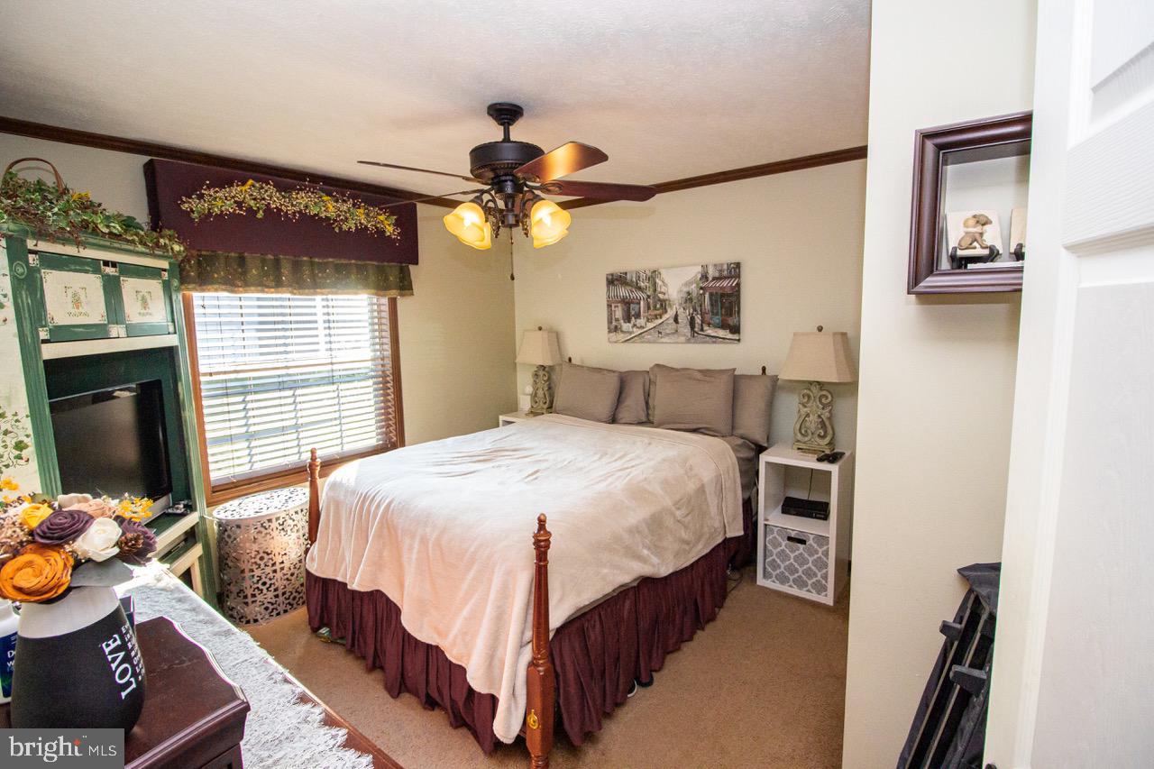 HIGHLAND ESTATES - Residential