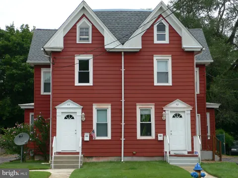 MLS: NJGL2054186