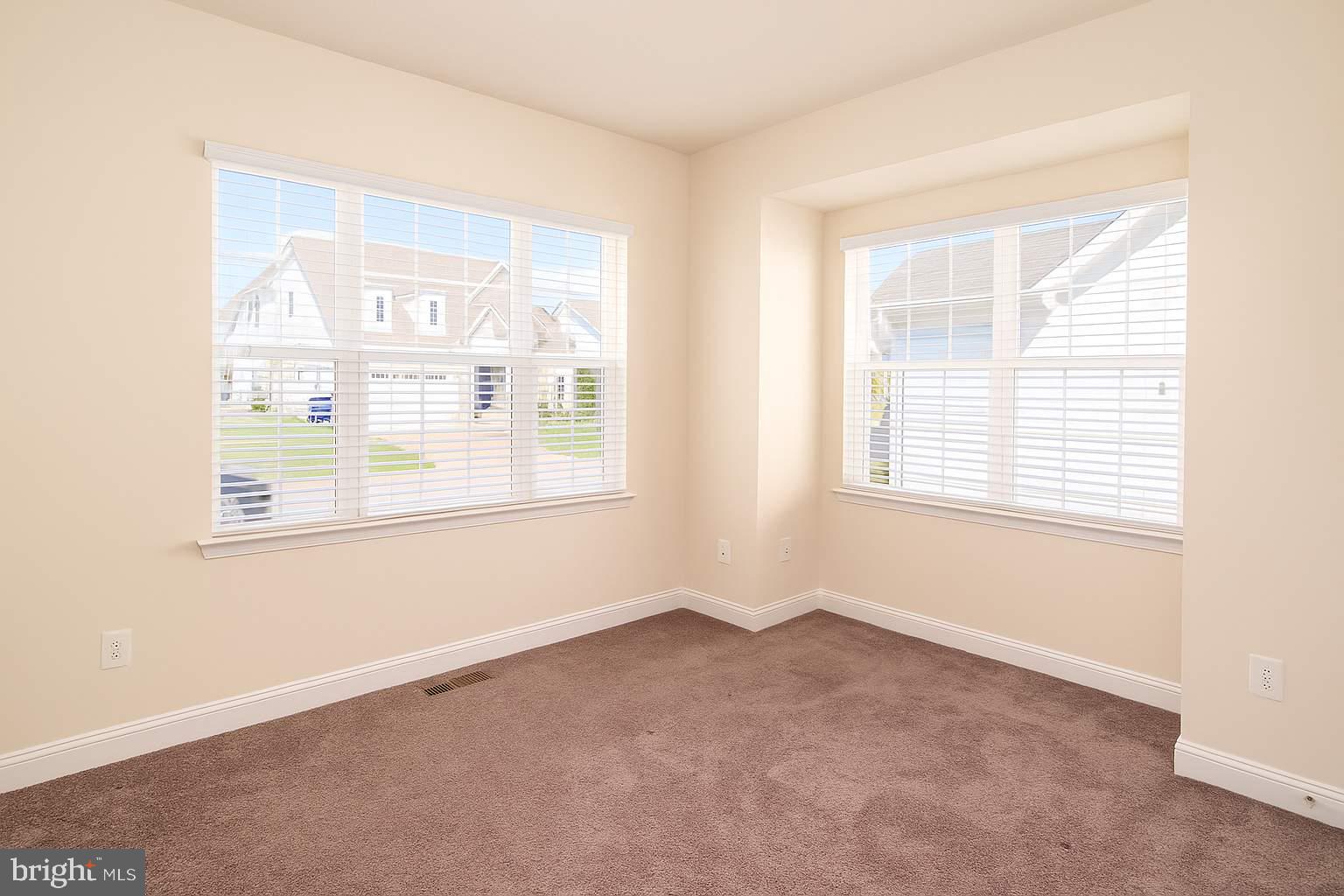 GLENEAGLES - Residential Lease