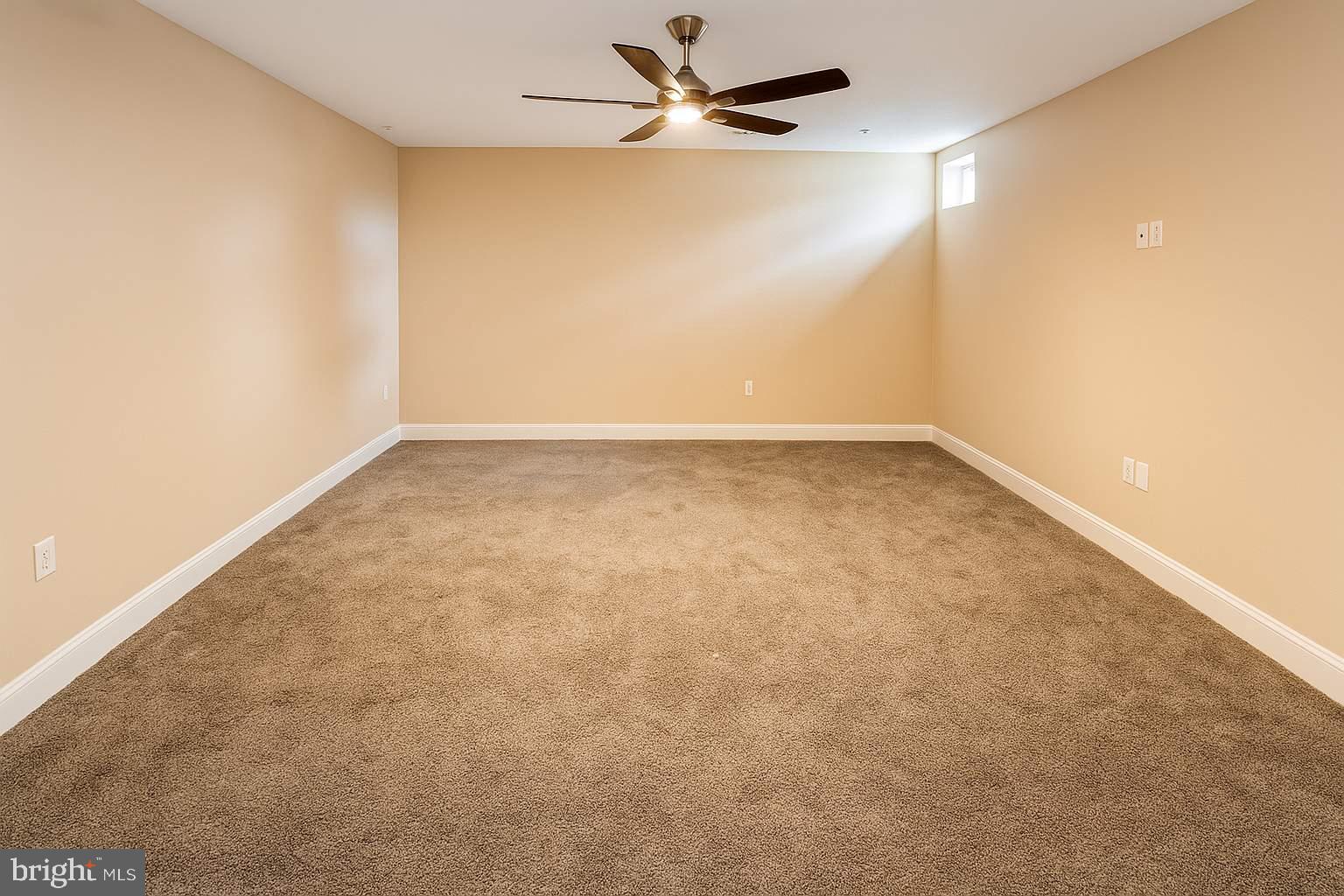 GLENEAGLES - Residential Lease