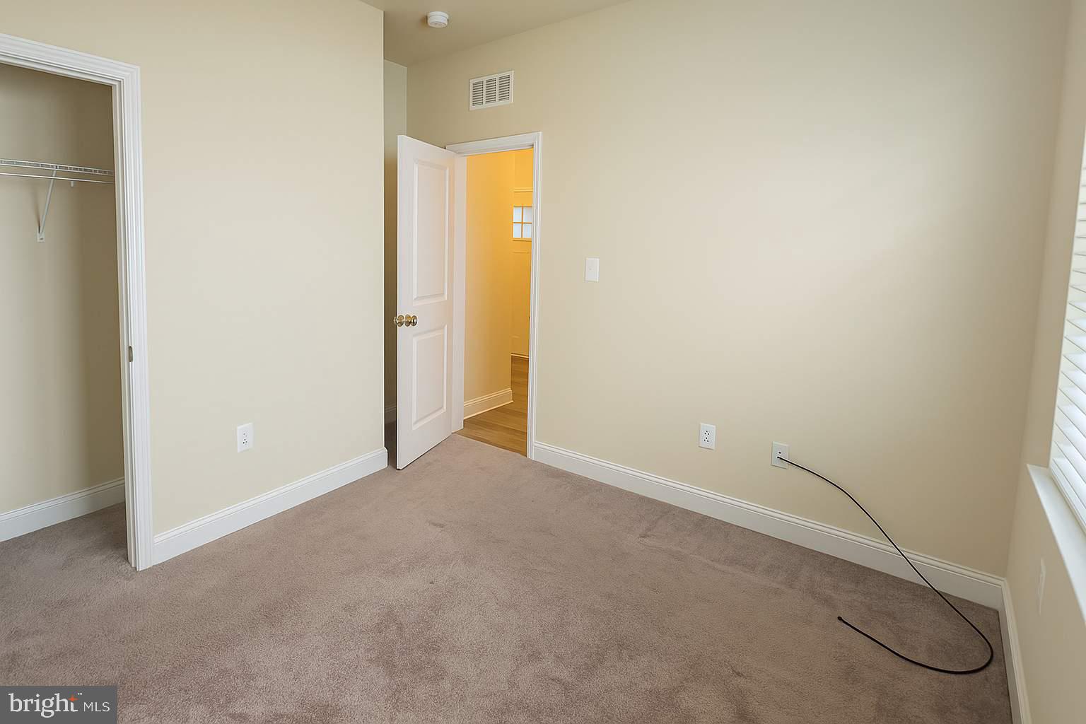 GLENEAGLES - Residential Lease