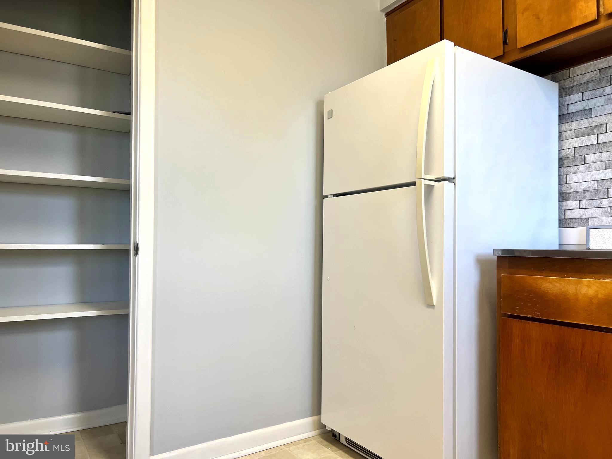 HILLTOP - Residential Lease