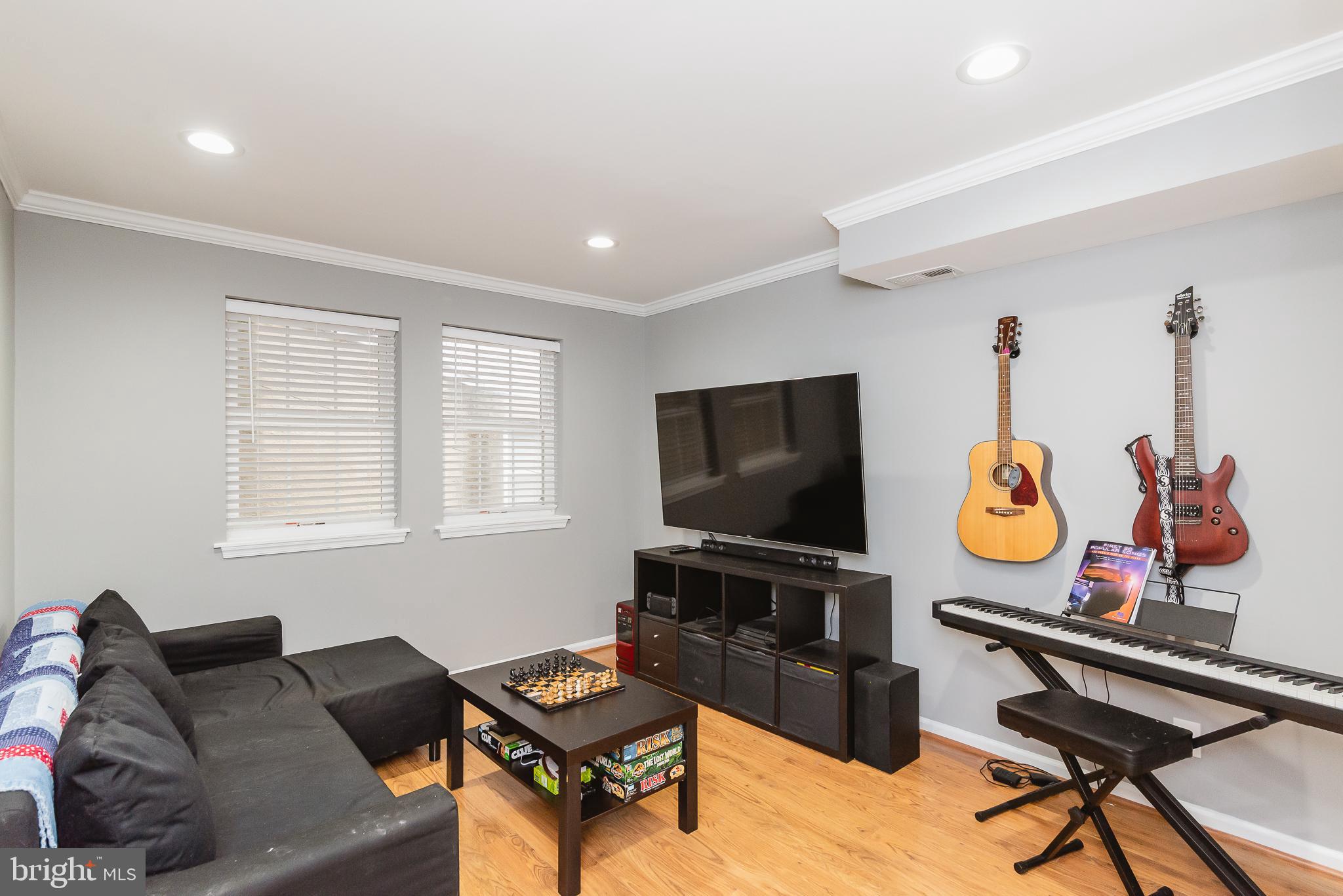 UPPER FELLS POINT - Residential