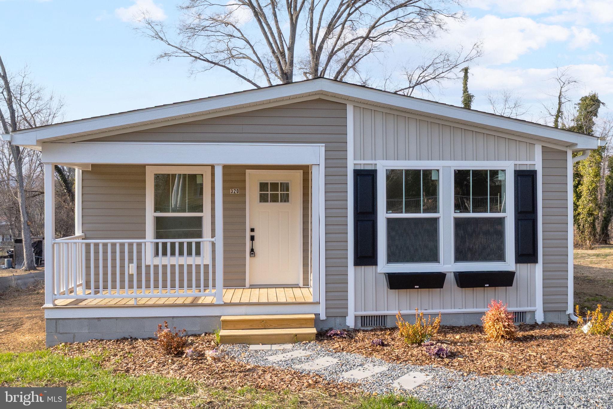 TOWN OF GORDONSVILLE - Residential