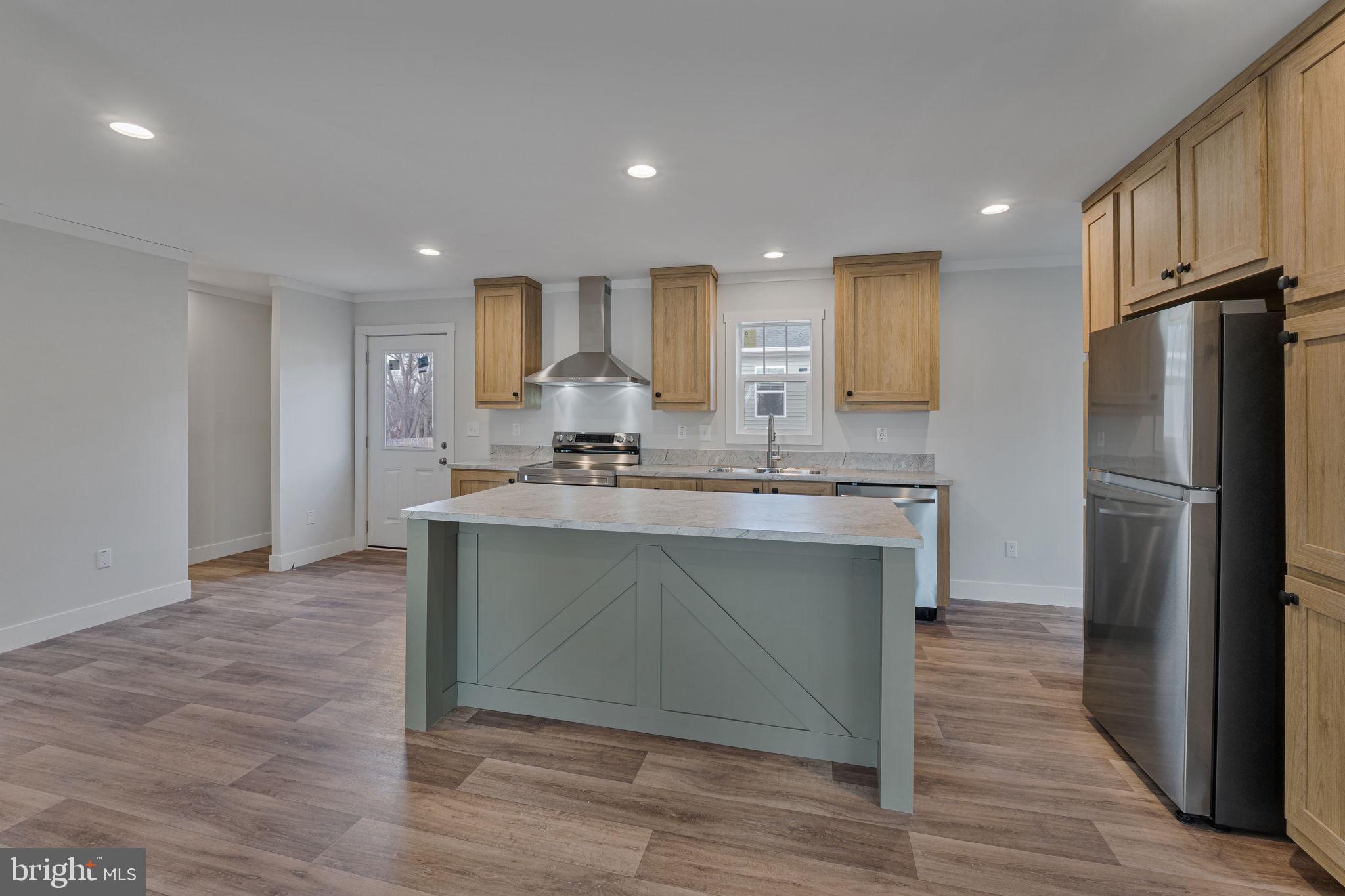 TOWN OF GORDONSVILLE - Residential