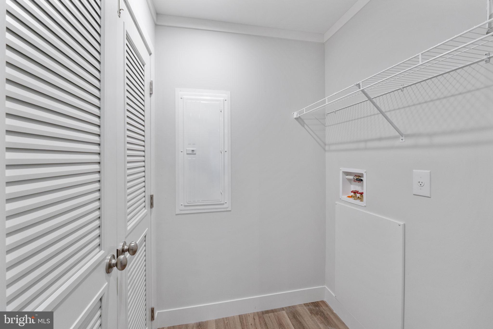 TOWN OF GORDONSVILLE - Residential