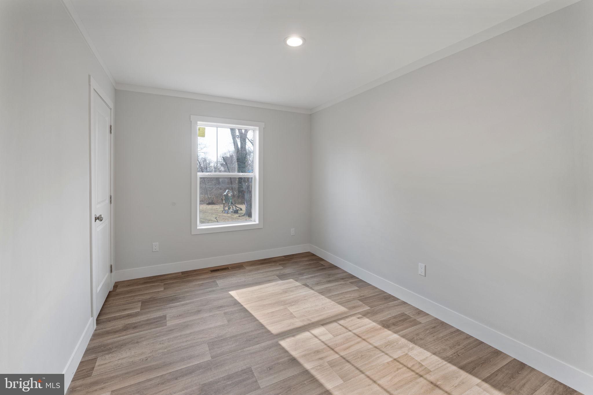 TOWN OF GORDONSVILLE - Residential