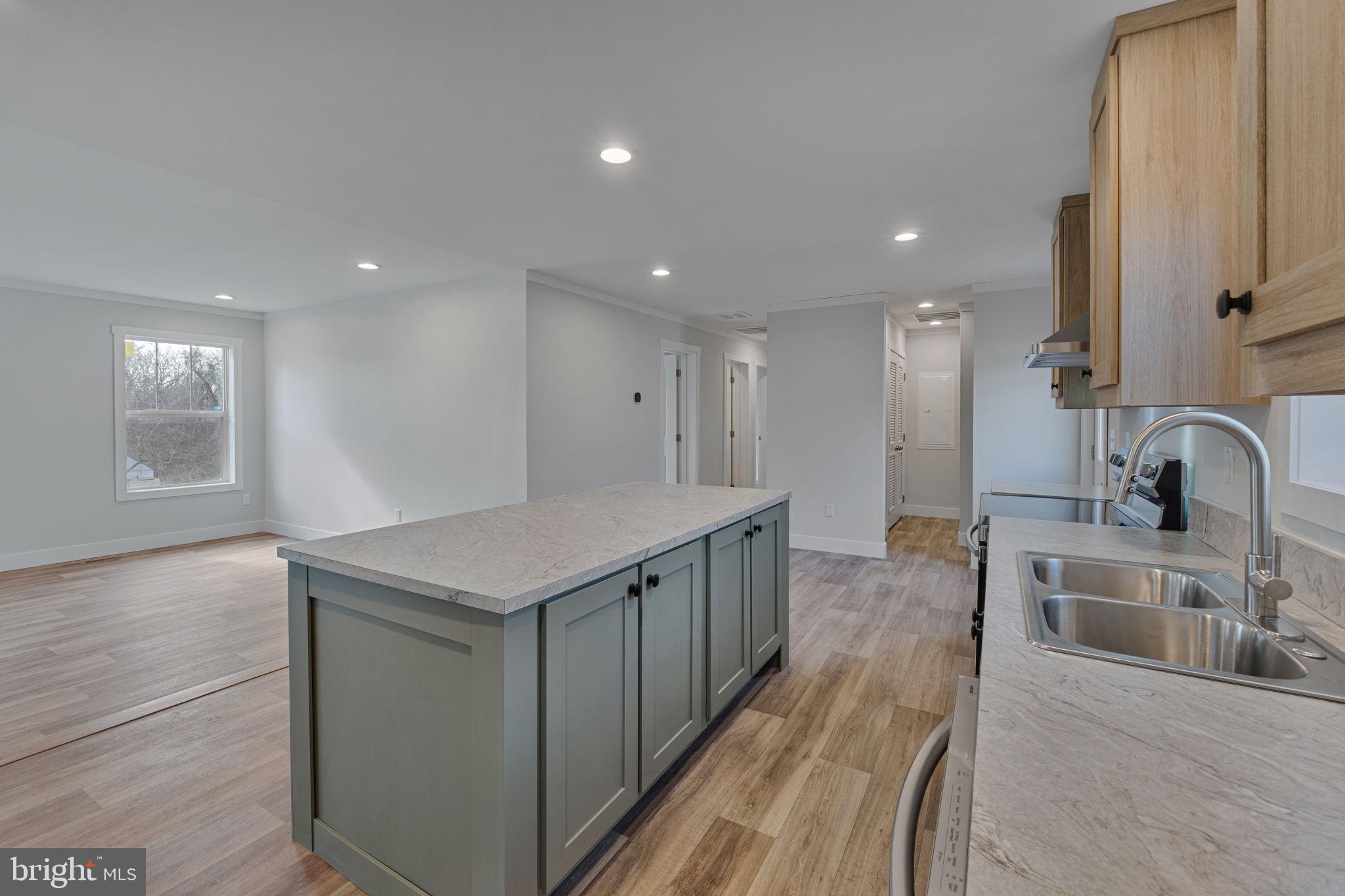 TOWN OF GORDONSVILLE - Residential