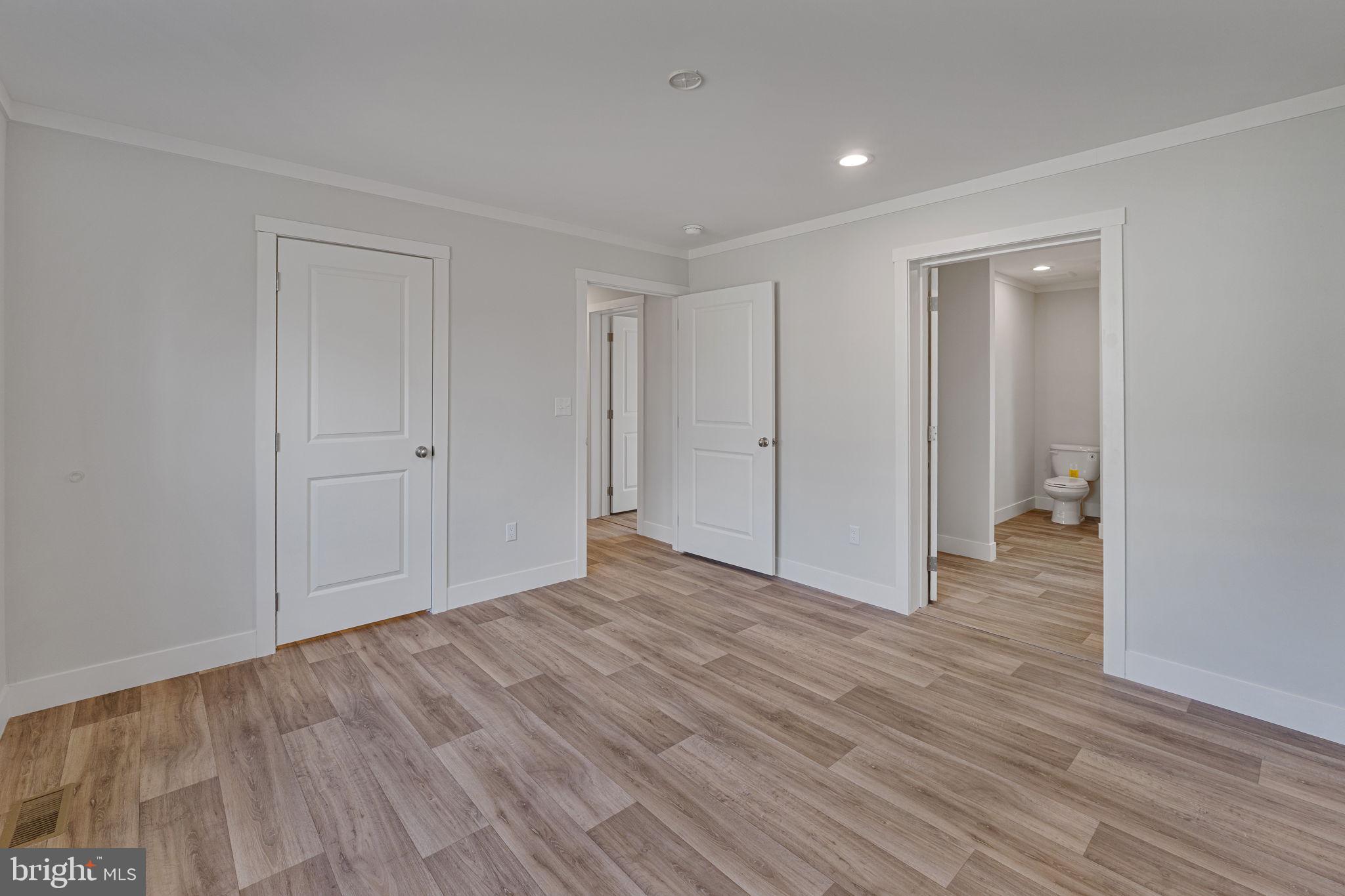 TOWN OF GORDONSVILLE - Residential