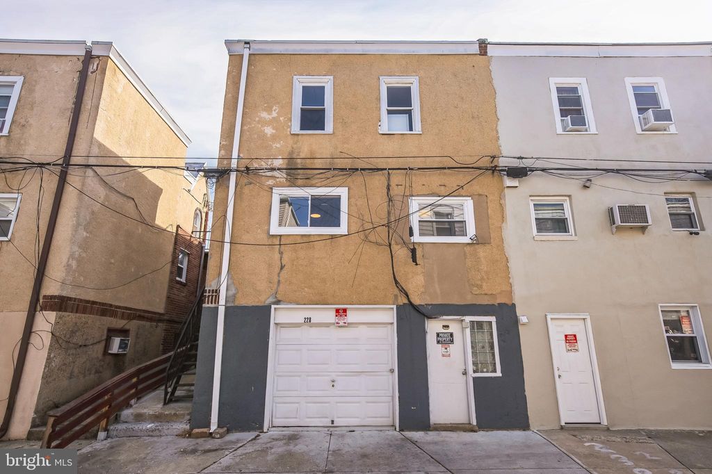 Photo of 228 Long Lane, UPPER DARBY, PA 19082 (MLS # PADE2104562)