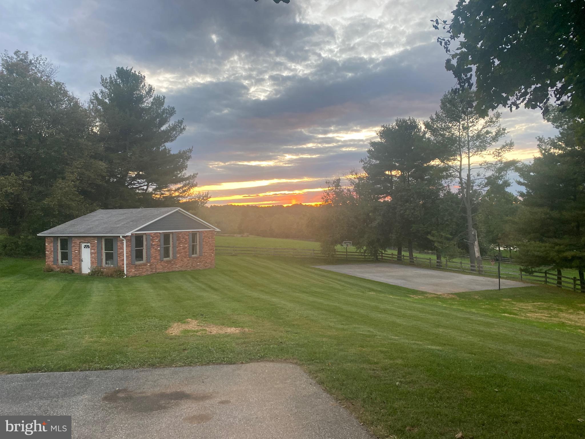 MONKTON - Residential Lease