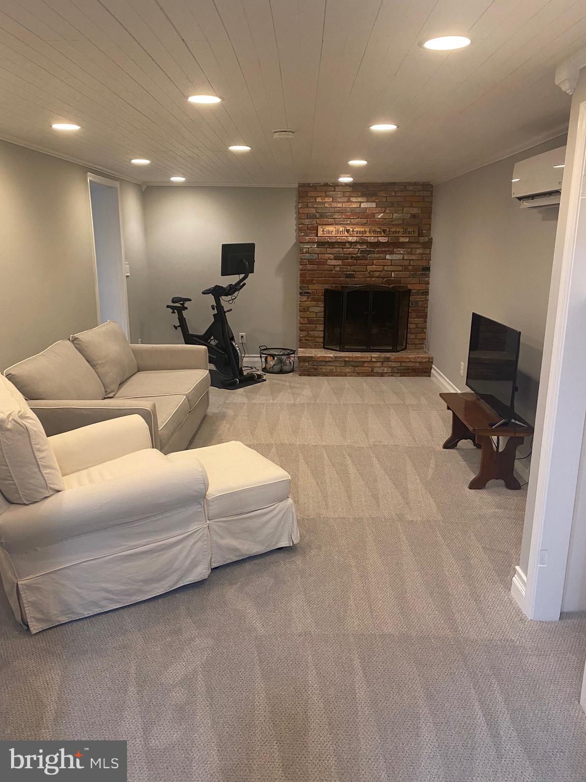 MONKTON - Residential Lease