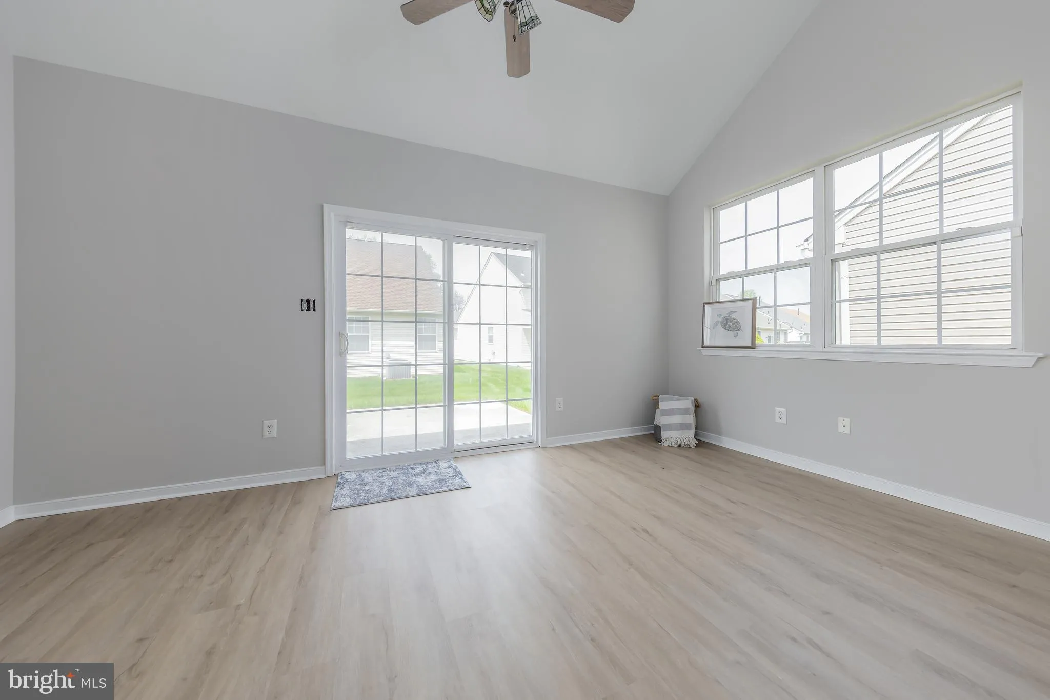 Deptford, New Jersey 08096, United States, 2 Bedrooms Bedrooms, ,2 BathroomsBathrooms,Residential,Pending,115126