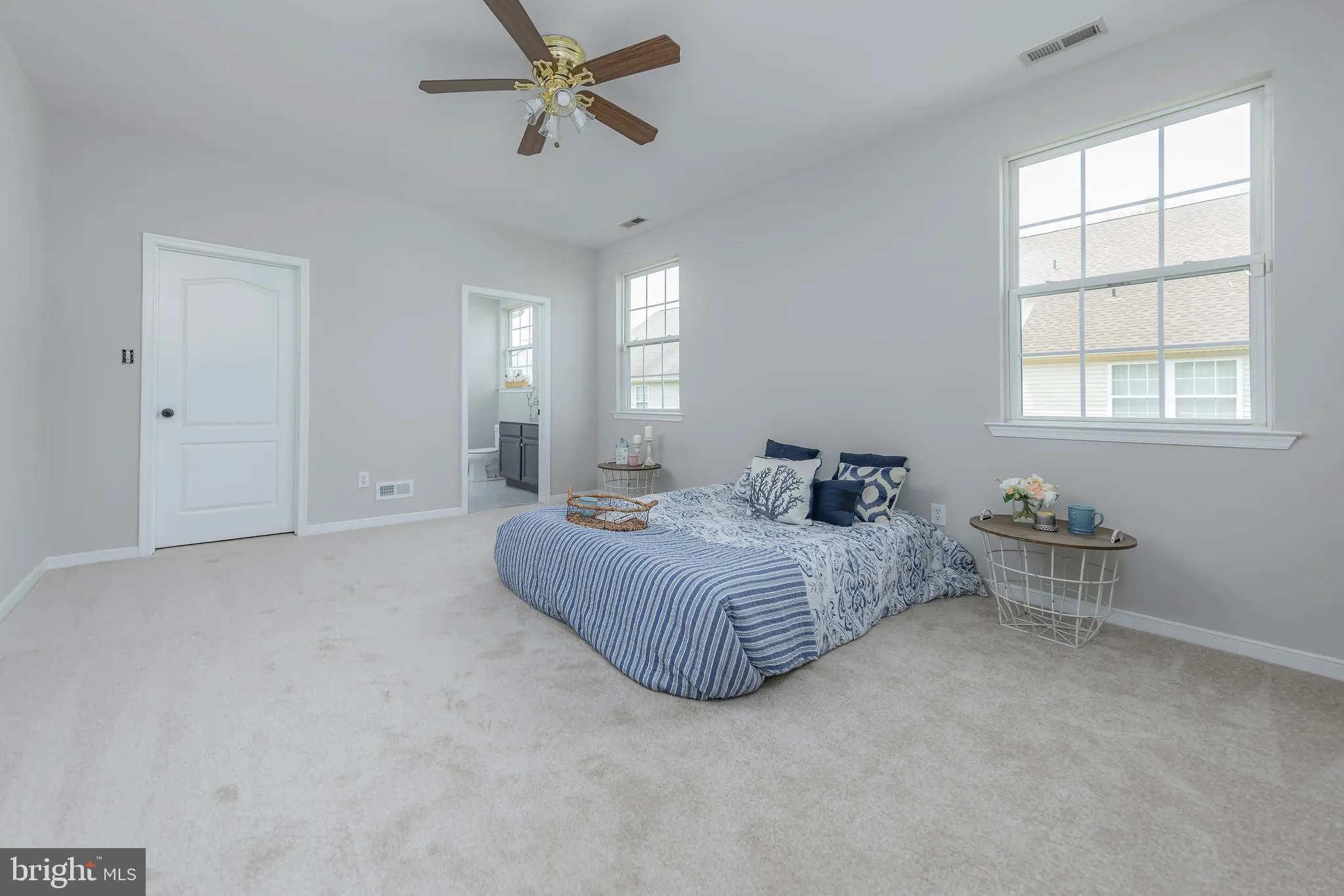 Deptford, New Jersey 08096, United States, 2 Bedrooms Bedrooms, ,2 BathroomsBathrooms,Residential,Pending,115126