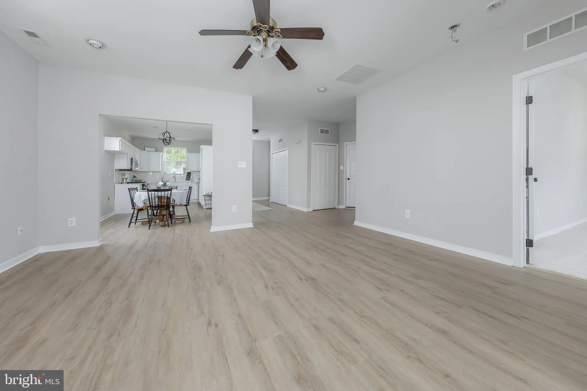 Deptford, New Jersey 08096, United States, 2 Bedrooms Bedrooms, ,2 BathroomsBathrooms,Residential,Pending,115126