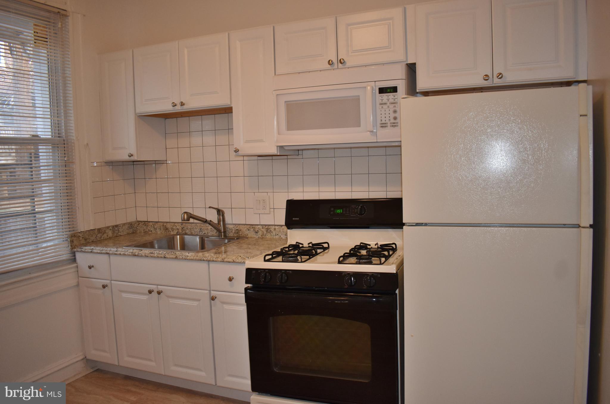 CHARLES VILLAGE - Residential Lease