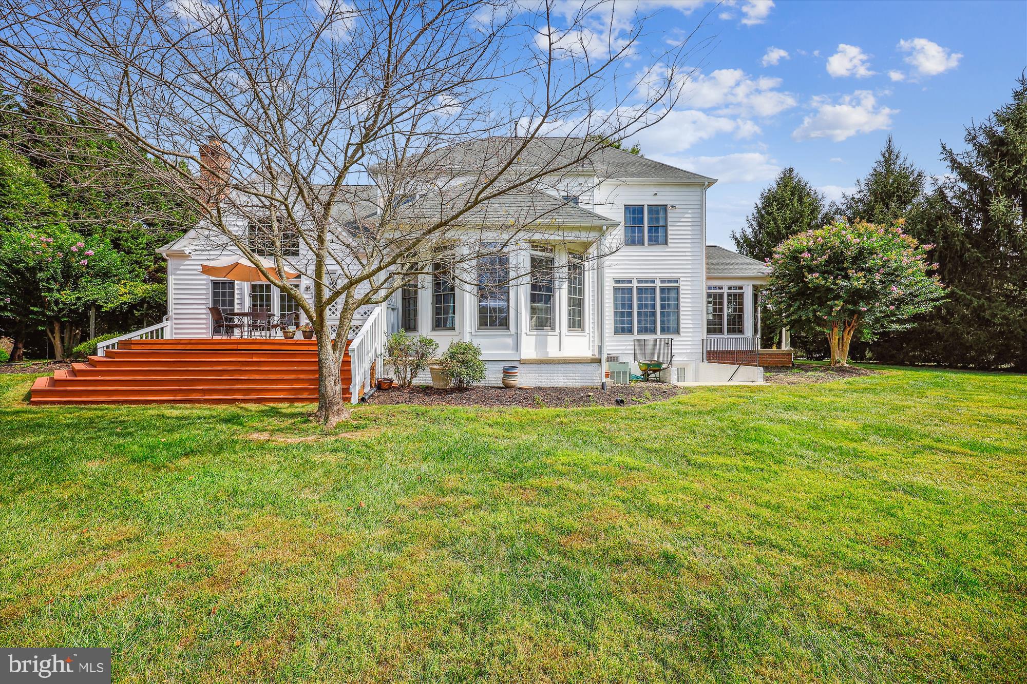 TRAVILAH GROVE - Residential