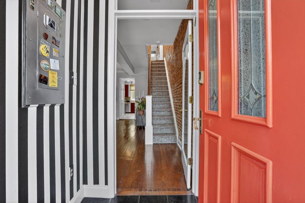 Photo of 1233 E St St SE, WASHINGTON, DC 20003 (MLS # DCDC2258216)