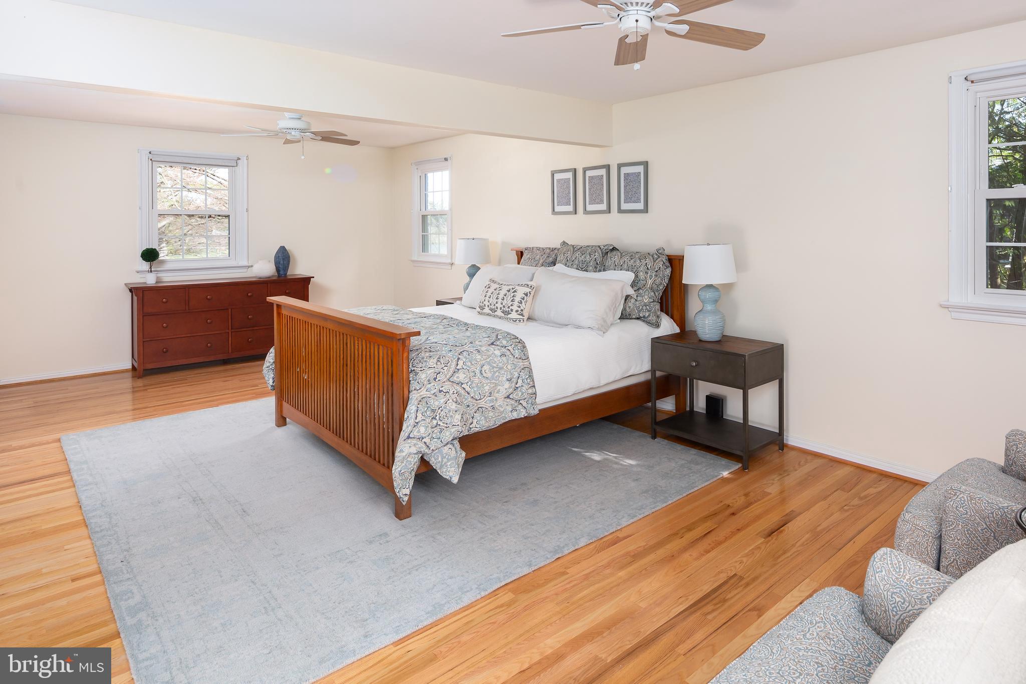 MERION GOLF MANOR - Residential