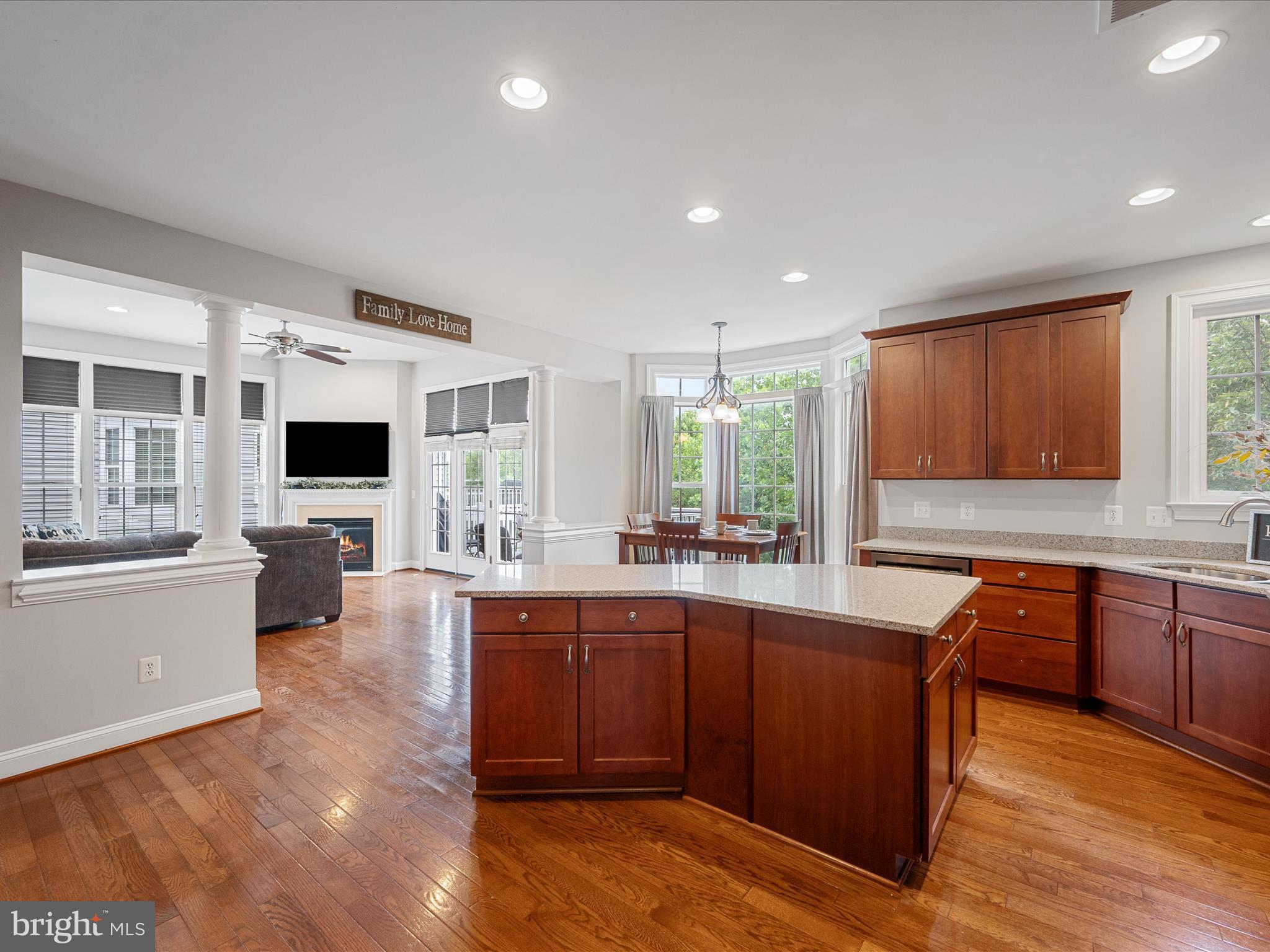 SNOWDEN BRIDGE - Residential