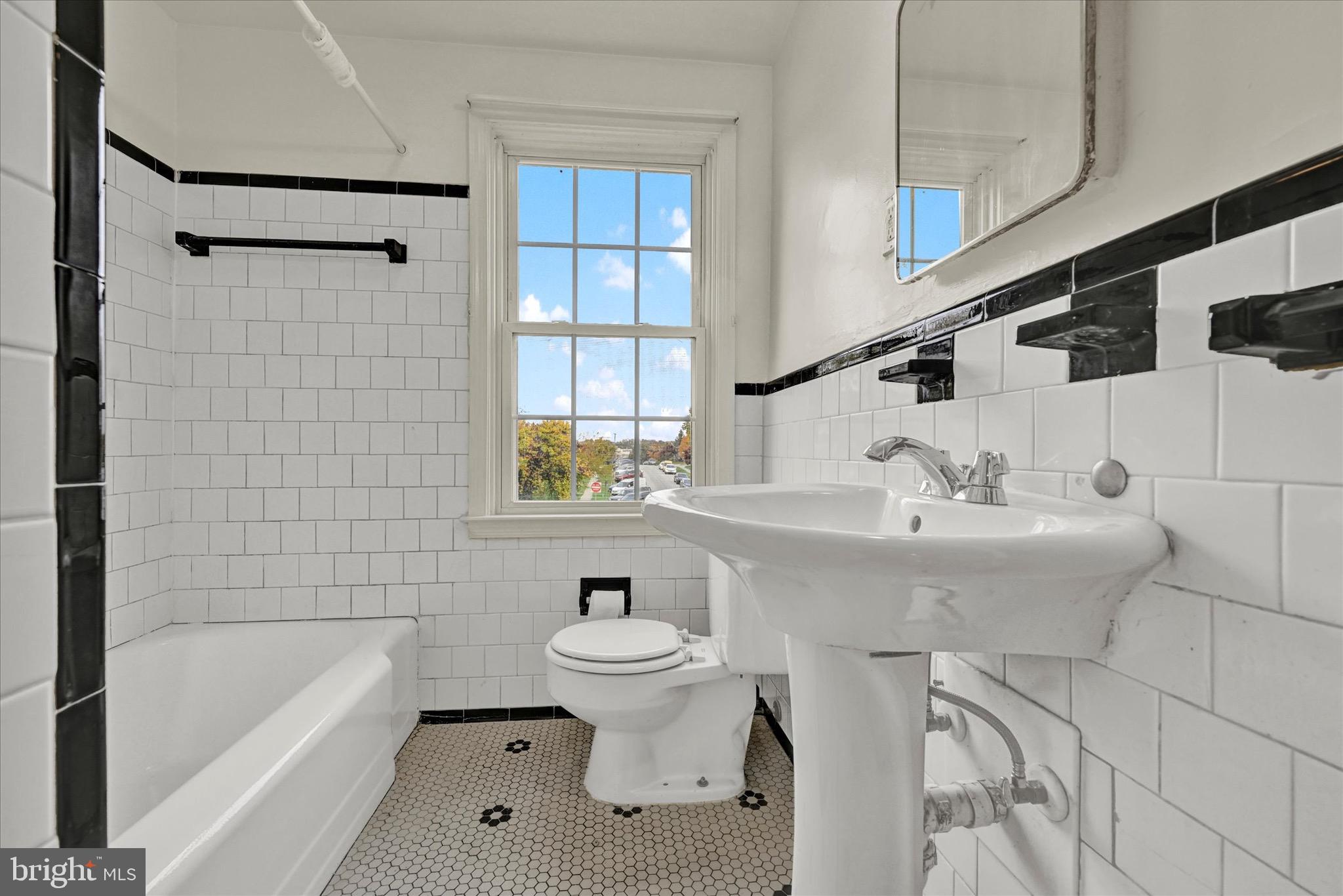 TOWSON PARK - Residential