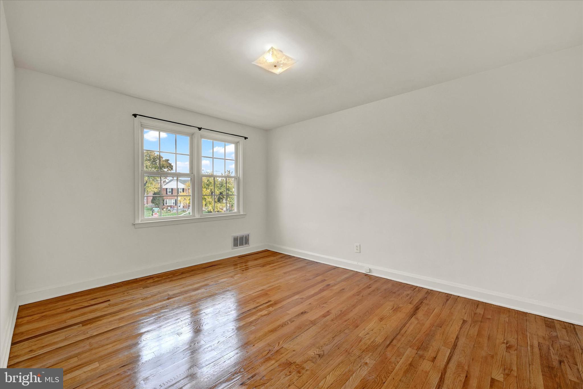 TOWSON PARK - Residential