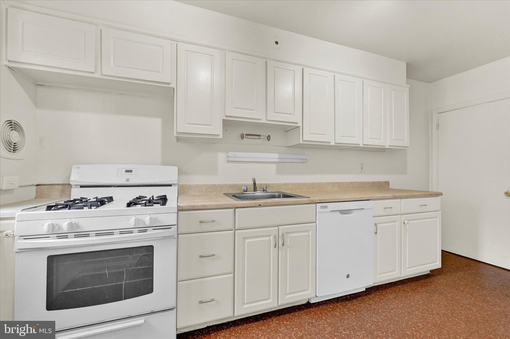 TOWSON PARK - Residential