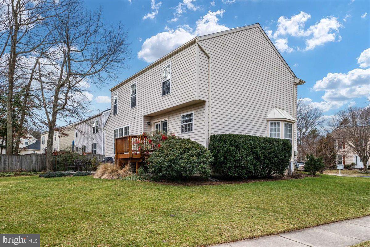 FOX CHASE - Residential