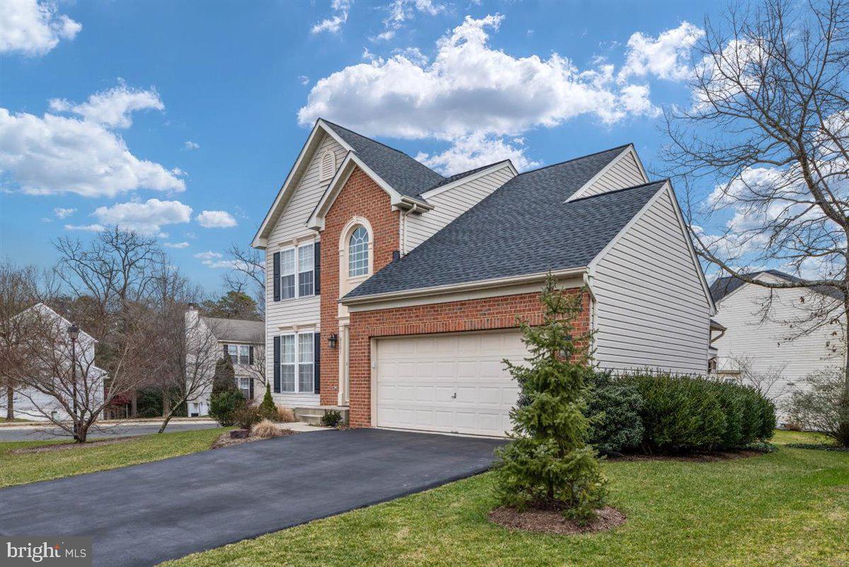 FOX CHASE - Residential