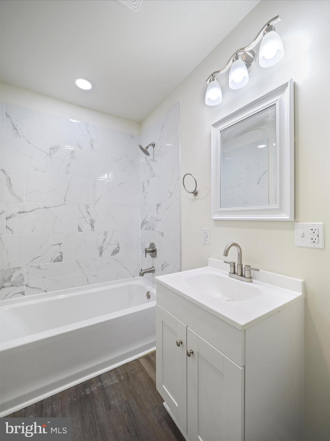 SHANNONDALE - Residential