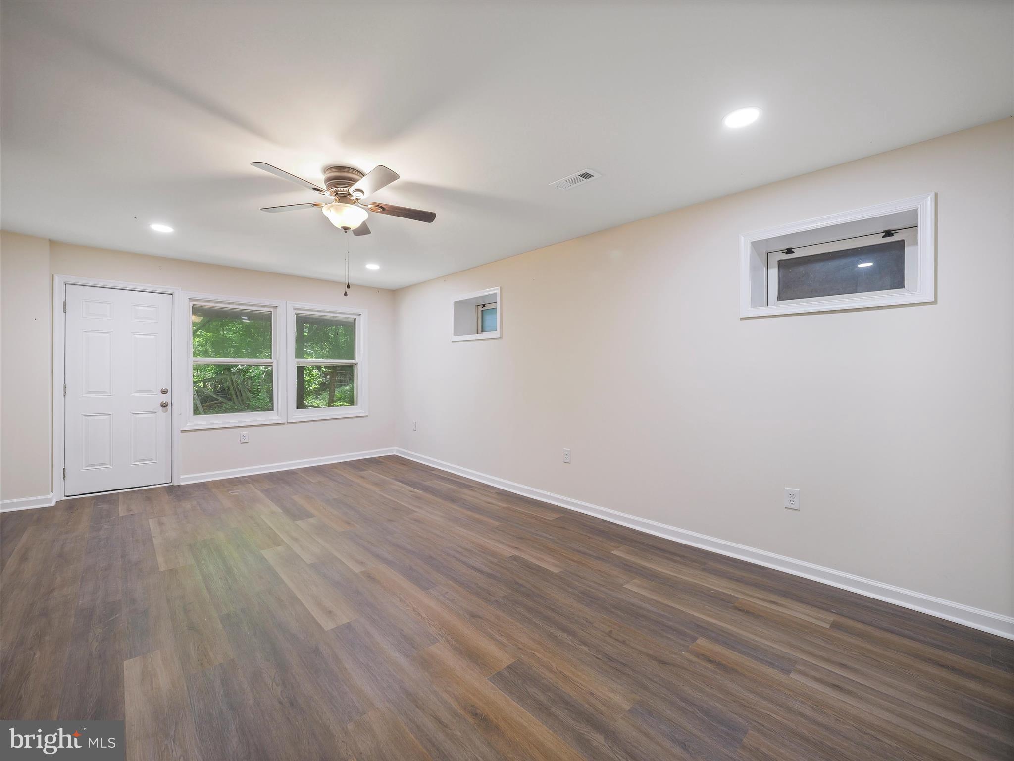 SHANNONDALE - Residential