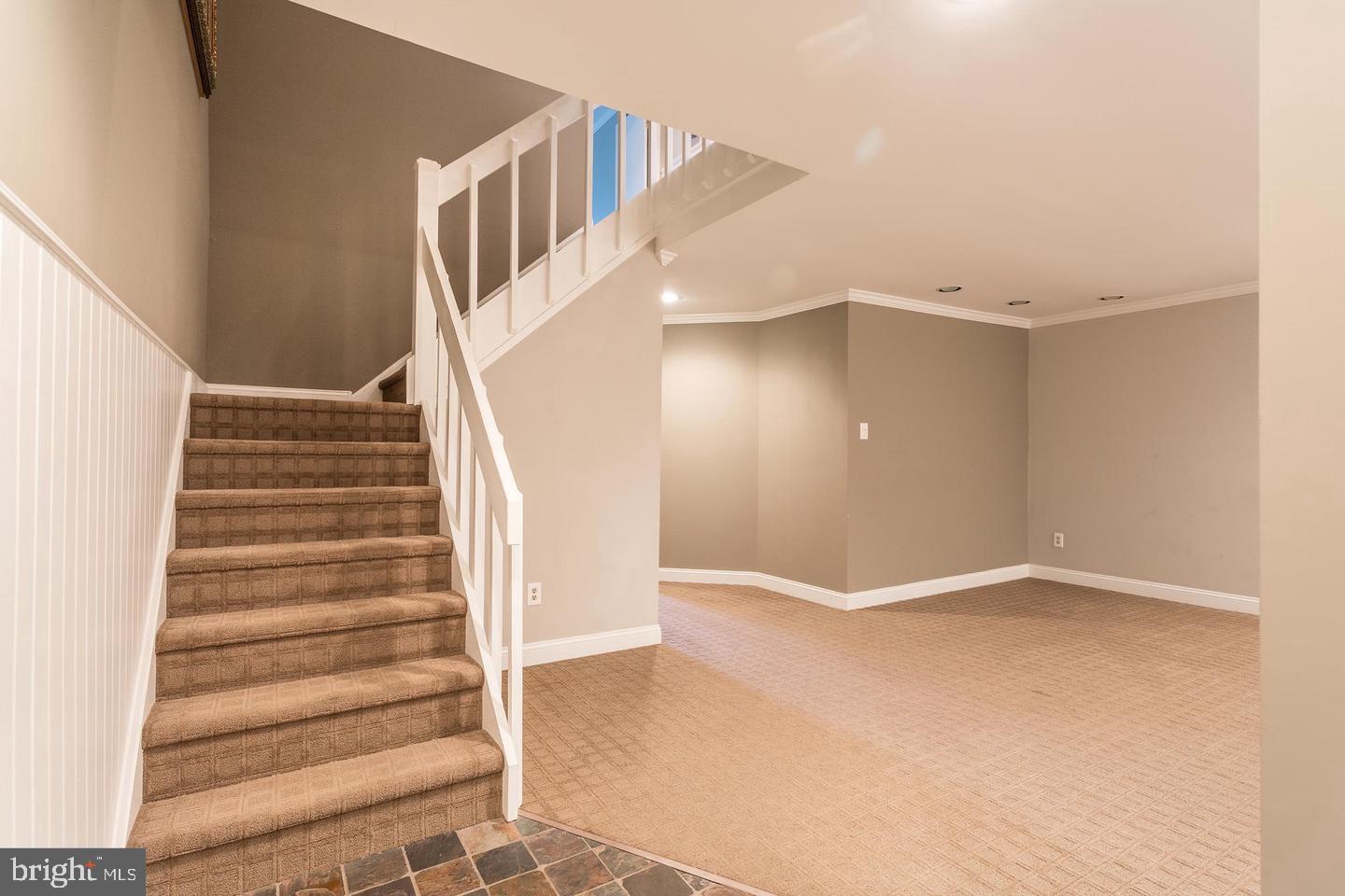 INGHAM MEWS - Residential Lease