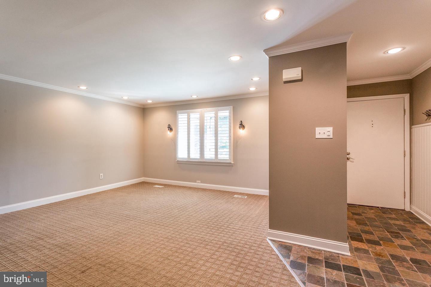 INGHAM MEWS - Residential Lease