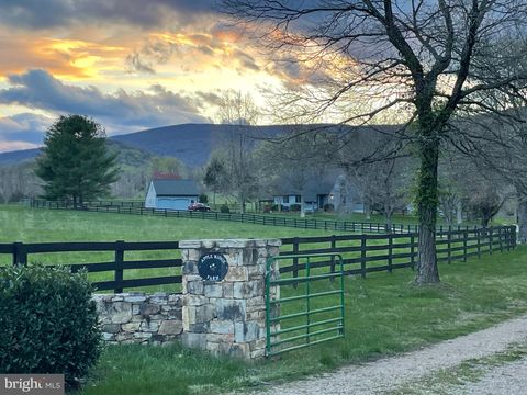 Homes For Sale - 521 Dearing Road<br/> HUNTLY, VA 22640