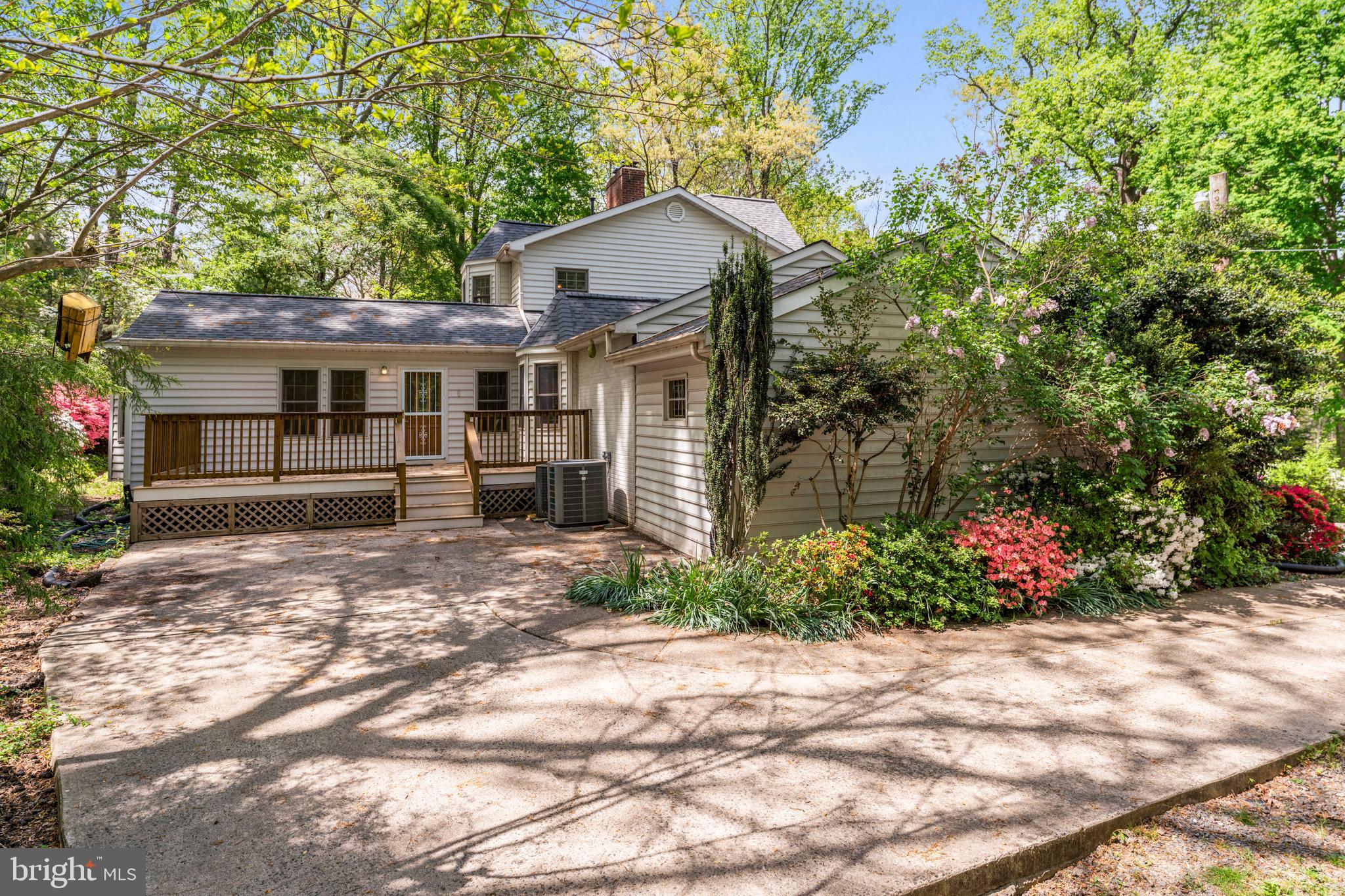 MANTUA - Residential